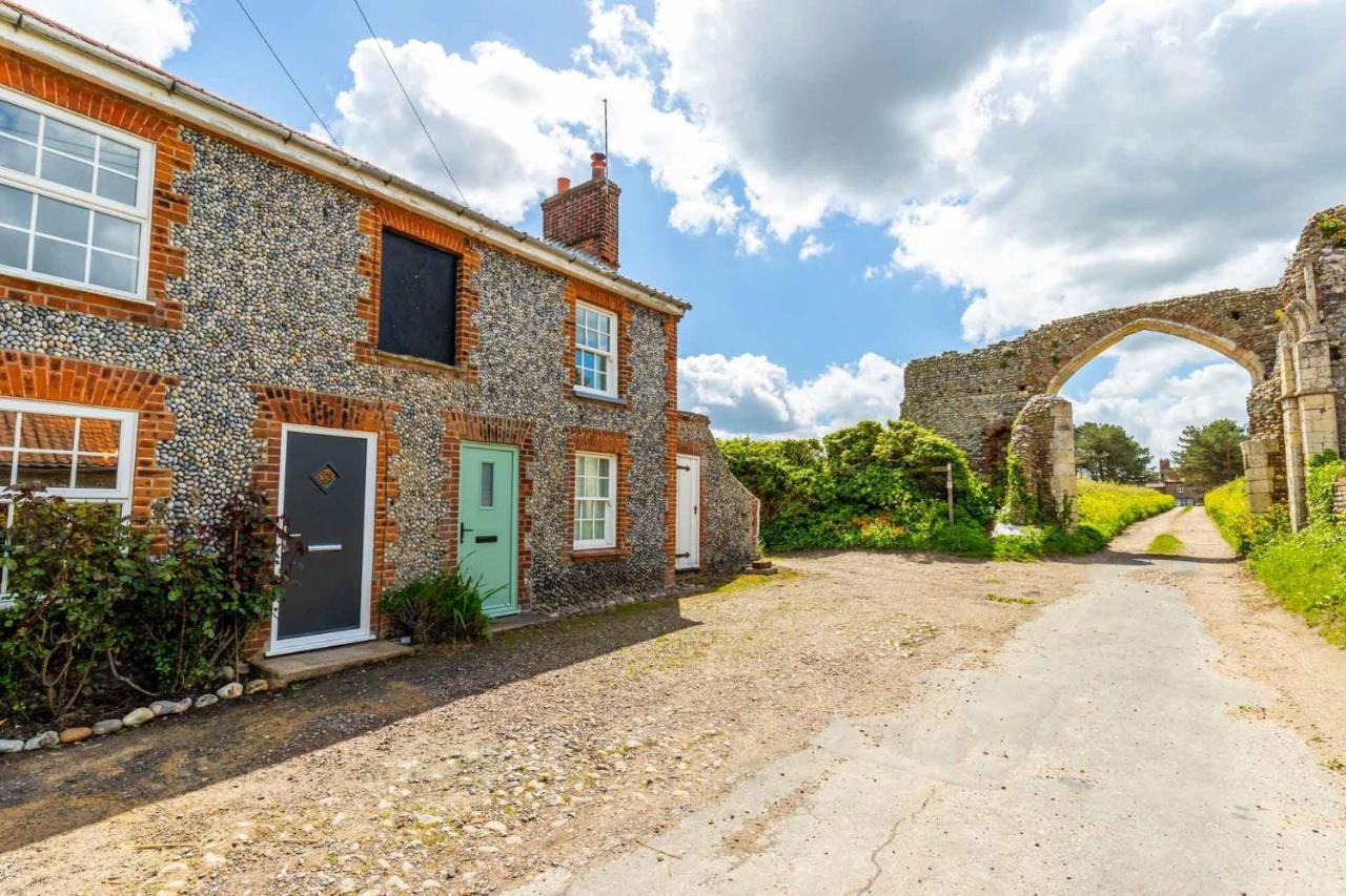 Abbey Farm Cottages Bacton  Bagian luar foto